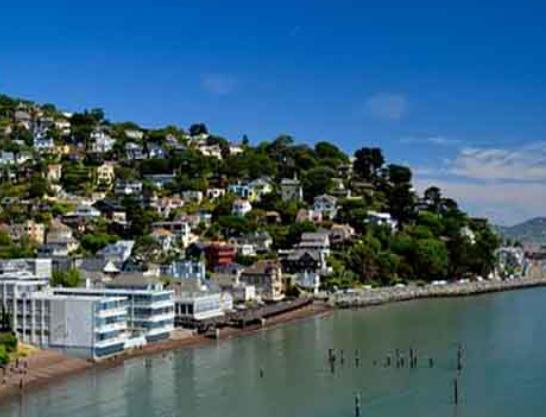 舊金山十大富人區(qū)排名,俄羅斯山區(qū)被稱為九曲花街、硅谷氣候好配套全 舊金山十大富人區(qū)排名,俄羅斯山區(qū)被稱為九曲花街、硅谷氣候好配套全