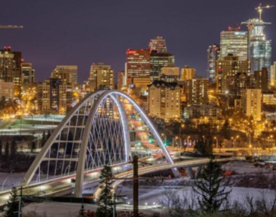 加拿大十大城市面積排名,皇后西街在多倫多、渥太華在渥太華河旁 加拿大十大城市面積排名,皇后西街在多倫多、渥太華在渥太華河旁