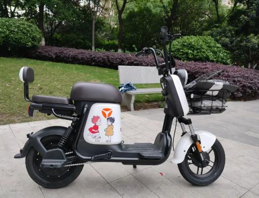 電動車充電2小時就變綠正常嗎?電動車冬天續航短怎樣解決 電動車充電2小時就變綠正常嗎?電動車冬天續航短怎樣解決