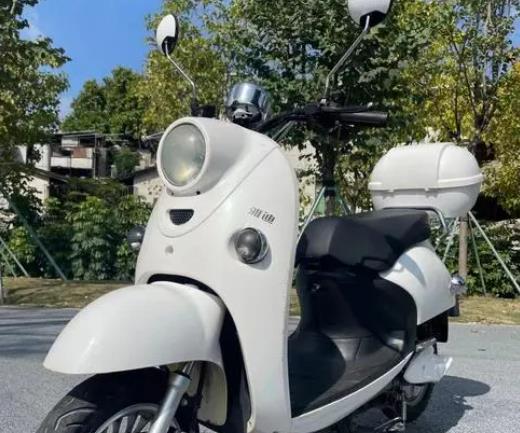 下雪電動車可以在外面嗎?電動車電瓶鼓了還能騎嗎 下雪電動車可以在外面嗎?電動車電瓶鼓了還能騎嗎