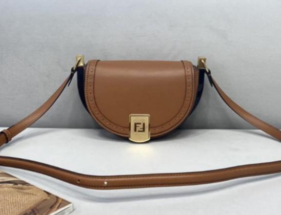 十大女包奢侈品牌排行榜,MK包包在全球知名、蔻馳包包輕奢時尚 十大女包奢侈品牌排行榜,MK包包在全球知名、蔻馳包包輕奢時尚