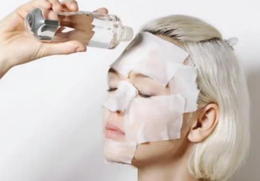 皮膚干燥如何快速補水?皮膚干燥如何快速補水 皮膚干燥如何快速補水?皮膚干燥如何快速補水