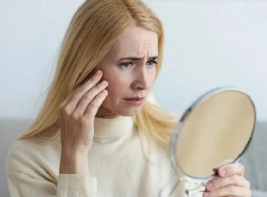 皮膚干燥補水能補好嗎?臉部干燥怎么辦才能有效 皮膚干燥補水能補好嗎?臉部干燥怎么辦才能有效