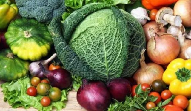 臉愛出油怎么回事 臉上一直冒痘怎么辦 臉愛出油怎么回事 臉上一直冒痘怎么辦