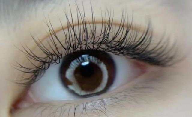 維生素e能讓睫毛變長嗎 單獨涂維生素e能讓睫毛變長嗎 維生素e能讓睫毛變長嗎 單獨涂維生素e能讓睫毛變長嗎