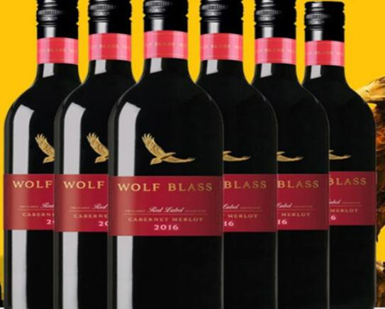 300元內(nèi)性價比高的紅酒,黃尾袋鼠西拉紅葡萄酒入口柔軟成熟 300元內(nèi)性價比高的紅酒,黃尾袋鼠西拉紅葡萄酒入口柔軟成熟