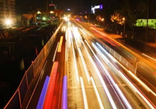 ��h����ƽ���씵�Ƕ����죿������h��߅��ʲô����ĵط�