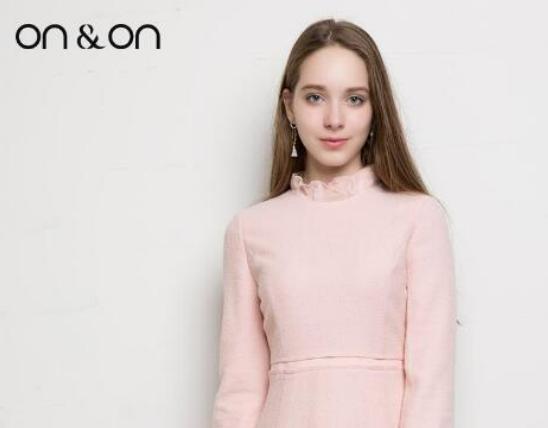 韓國(guó)十大服裝品牌排名,衣戀主打成人休閑裝、安乃安非常有個(gè)性 韓國(guó)十大服裝品牌排名,衣戀主打成人休閑裝、安乃安非常有個(gè)性