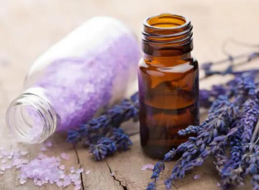 �����Ʊ���ڶ��윆����ʹ�����᣿���Ͱ�Ħ�����Ն�