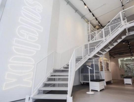 全球十大鞋店排行榜,Foot District吸引球鞋愛好者、SOTF涵蓋各價位 全球十大鞋店排行榜,Foot District吸引球鞋愛好者、SOTF涵蓋各價位