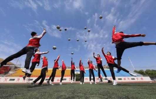 ��������֮��ֱ���ϴ�W(xu��)����������������ǰ�ϴ�W(xu��)��