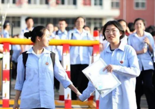 ��������֮��ֱ���ϴ�W(xu��)����������������ǰ�ϴ�W(xu��)��