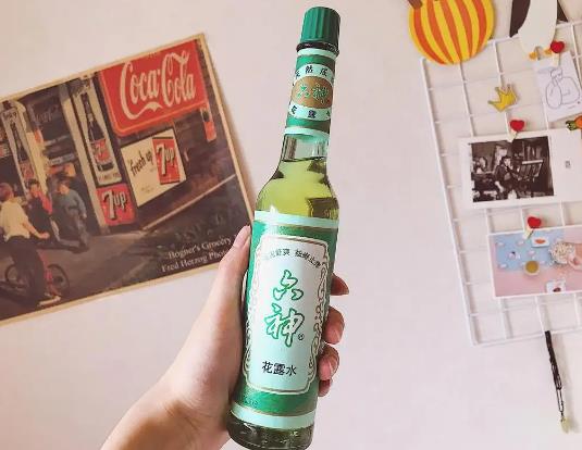 花露水可以當香水用嗎?風油精加花露水有什么壞處 花露水可以當香水用嗎?風油精加花露水有什么壞處