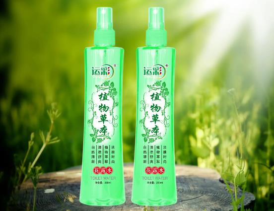 花露水打開了最多能用多長時間?花露水噴衣服上好嗎 花露水打開了最多能用多長時間?花露水噴衣服上好嗎