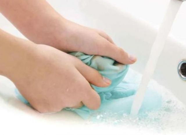 得了支原體感染帶套可以同房嗎 尿道支原體感染有什么癥狀 得了支原體感染帶套可以同房嗎 尿道支原體感染有什么癥狀