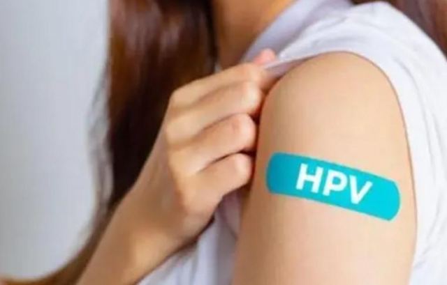 HPV感染內(nèi)褲需要扔掉嗎 HPV感染后內(nèi)褲要全部換掉嗎 HPV感染內(nèi)褲需要扔掉嗎 HPV感染后內(nèi)褲要全部換掉嗎