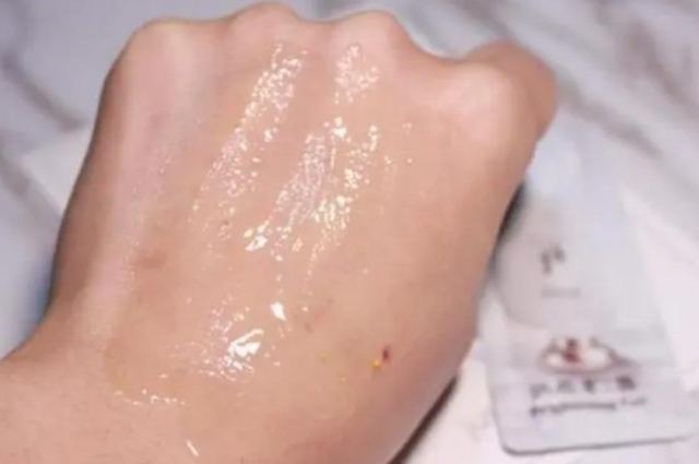 可以長期不去角質(zhì)嗎?去角質(zhì)是智商稅嗎 可以長期不去角質(zhì)嗎?去角質(zhì)是智商稅嗎