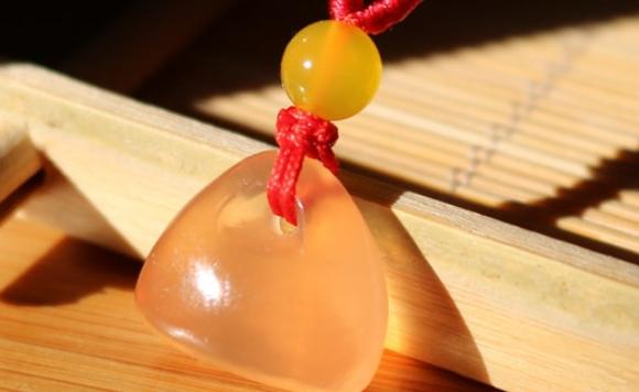 青魚石為啥大人不能碰 青魚石有什么作用 青魚石為啥大人不能碰 青魚石有什么作用