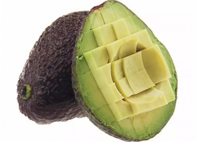 牛油果和蘋果能一起吃嗎 牛油果的吃法 牛油果和蘋果能一起吃嗎 牛油果的吃法