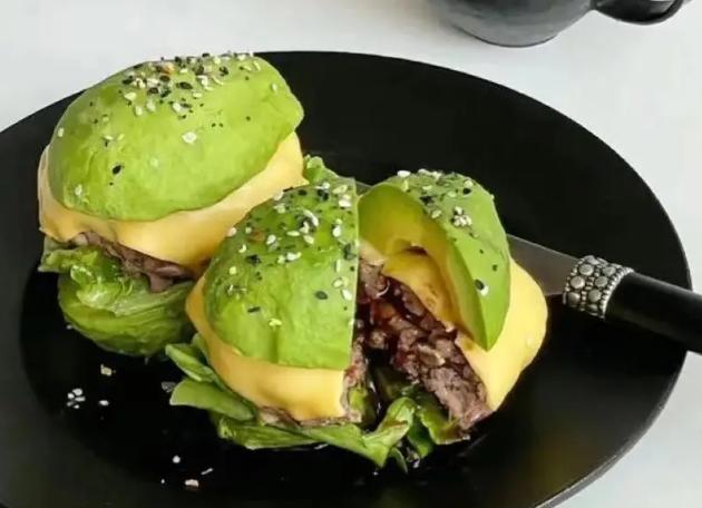 減肥吃牛油果什么時候吃做好 瘦的人可不可以吃牛油果增肥 減肥吃牛油果什么時候吃做好 瘦的人可不可以吃牛油果增肥