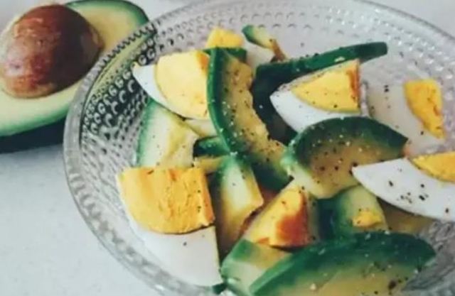 牛油果一天吃多少次合適 長期吃牛油果會不會長胖 牛油果一天吃多少次合適 長期吃牛油果會不會長胖