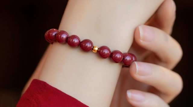 ��ɰ�����Լ���Ѫ����ʲô ��ɰ�����J����