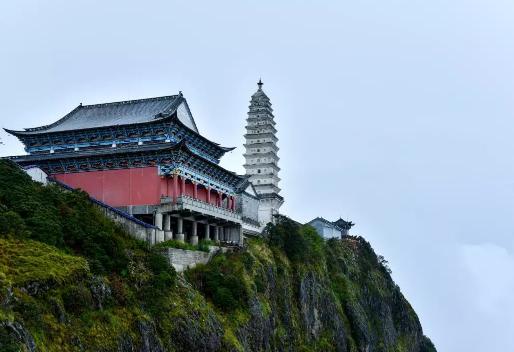 中國十大佛教名山排名,五臺山是文殊菩薩的道場、峨眉山風景美 中國十大佛教名山排名,五臺山是文殊菩薩的道場、峨眉山風景美
