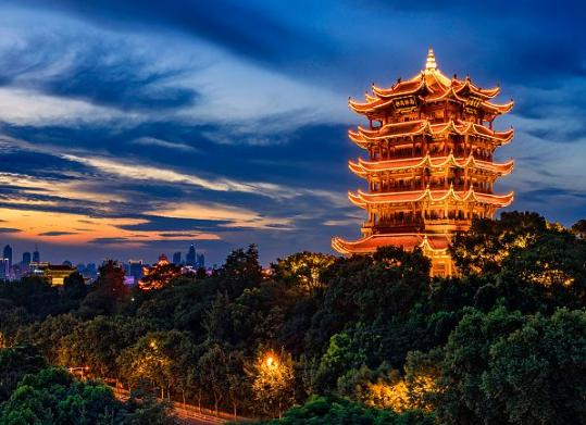 中國十大仿古建筑,大唐芙蓉園美不勝收、黃鶴樓公園民族氣氛濃厚 中國十大仿古建筑,大唐芙蓉園美不勝收、黃鶴樓公園民族氣氛濃厚