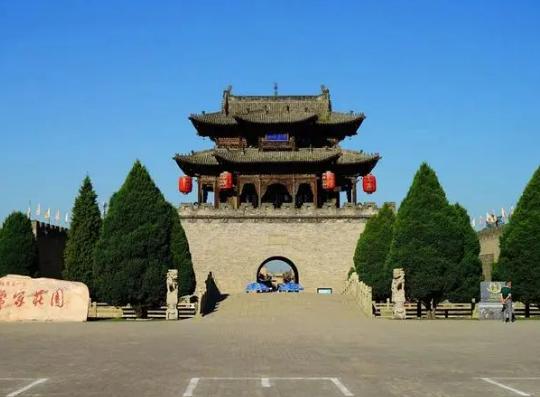 中國十大古代有錢人莊園,靈石王家大院、晉中市喬家大院文化園區(qū)很豪華 中國十大古代有錢人莊園,靈石王家大院、晉中市喬家大院文化園區(qū)很豪華