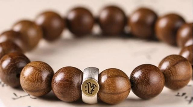 六道木幾十塊是真的嗎 六道木為什么越盤越黑 六道木幾十塊是真的嗎 六道木為什么越盤越黑