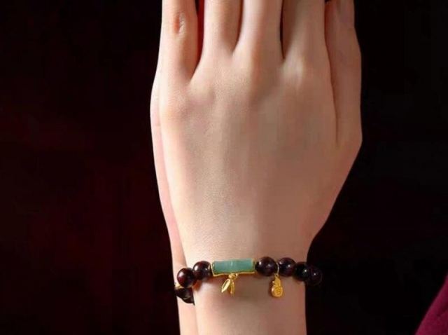 ��ô�Д��ǲ���̴��ľ ̴��ľ�ִ��Ĺ�Ч�c����