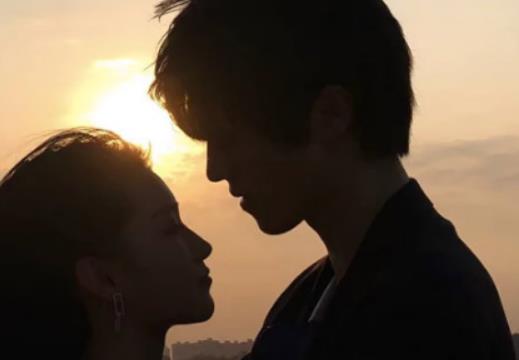 水腫型體質(zhì)能多喝水嗎?水腫型肥胖怎么判斷 水腫型體質(zhì)能多喝水嗎?水腫型肥胖怎么判斷