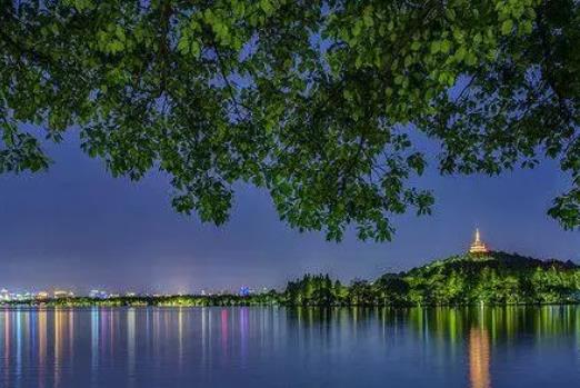 ���ݸߜ������m�����£�����2024���ļ��ǎ��µ�����