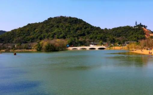 ���ݸߜ������m�����£�����2024���ļ��ǎ��µ�����