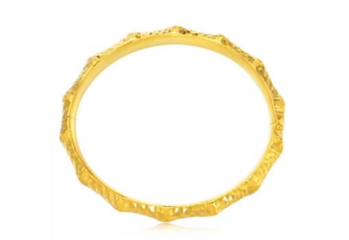 黃金手鐲圈口大點(diǎn)好還是小點(diǎn)好?黃金手鐲帶的時(shí)間長(zhǎng)了克數(shù)會(huì)少嗎 黃金手鐲圈口大點(diǎn)好還是小點(diǎn)好?黃金手鐲帶的時(shí)間長(zhǎng)了克數(shù)會(huì)少嗎