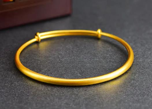 �S�����CȦ��ԽС�C��Խ���ǲ��ǣ��S�����CȦ�ڴ�СӰ푃r���