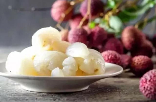 ����֦���ϻ���ô�� �ϻ��촽������ô�k