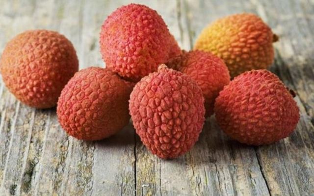 減肥可以吃荔枝嗎 哪些人不適合吃荔枝 減肥可以吃荔枝嗎 哪些人不適合吃荔枝