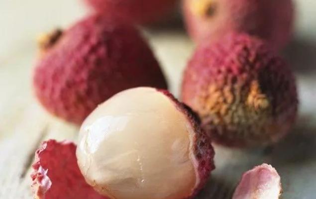 孕婦可以吃荔枝嗎 孕婦上火能吃荔枝嗎 孕婦可以吃荔枝嗎 孕婦上火能吃荔枝嗎