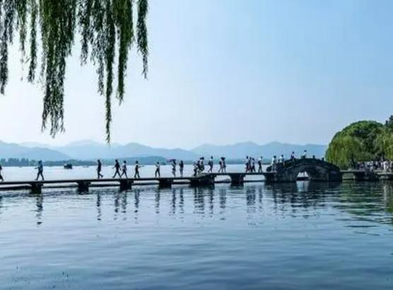 十大國(guó)內(nèi)旅游景點(diǎn)排行榜,黃山風(fēng)景區(qū)很震撼、九寨溝景區(qū)美如畫 十大國(guó)內(nèi)旅游景點(diǎn)排行榜,黃山風(fēng)景區(qū)很震撼、九寨溝景區(qū)美如畫