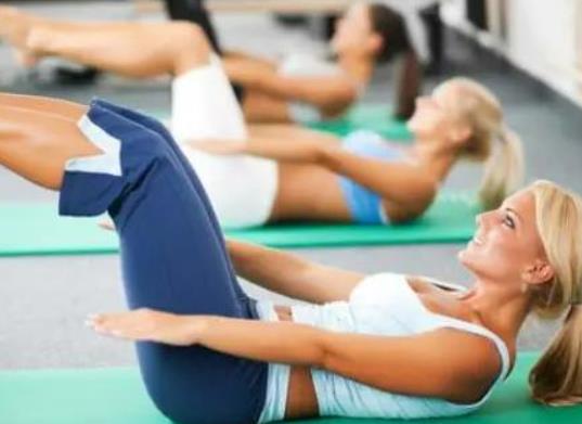 普拉提和瑜伽的相同點有哪些?普拉提和瑜伽哪個減肥效果好 普拉提和瑜伽的相同點有哪些?普拉提和瑜伽哪個減肥效果好