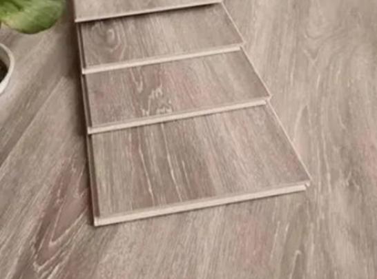 ʮ��ʯ�ܵذ�Ʒ�����а񣬰�ķ˹��ʯ�ܵذ塢����ʯ�ܵذ����m�ИO��