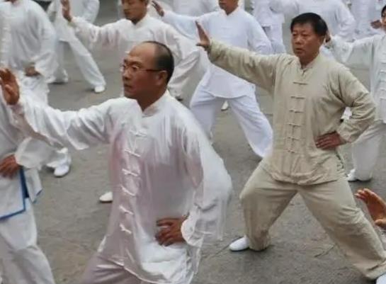 練太極拳能治腰椎病嗎?太極拳可以練腿部力量嗎 練太極拳能治腰椎病嗎?太極拳可以練腿部力量嗎