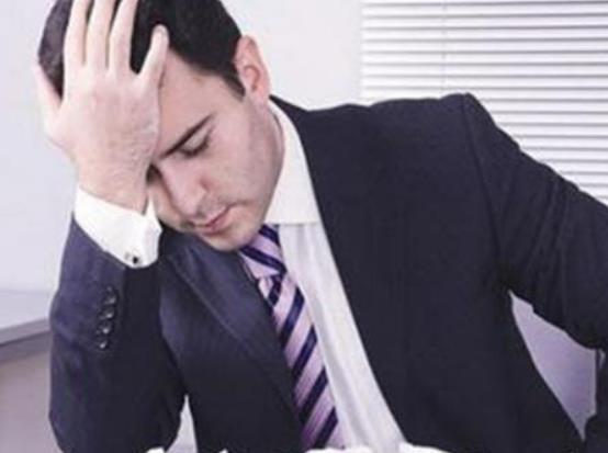 自卑心理的主要表現有哪些?自卑是怎么造成的 自卑心理的主要表現有哪些?自卑是怎么造成的