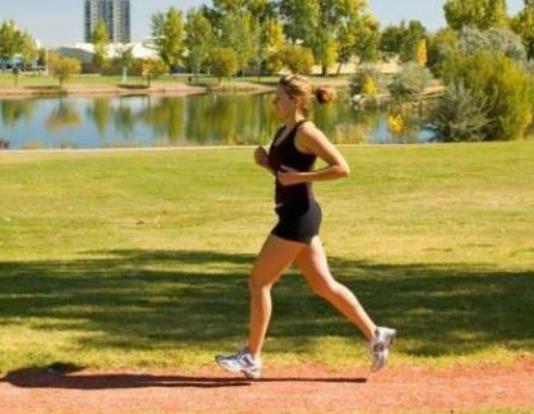 騎行和跑步哪個傷膝蓋?走路減肥多長時間才有效 騎行和跑步哪個傷膝蓋?走路減肥多長時間才有效