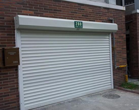 十大卷簾門窗品牌排行榜,湘聯(lián)卷簾門窗、闊福卷簾門窗占據(jù)領(lǐng)先地位 十大卷簾門窗品牌排行榜,湘聯(lián)卷簾門窗、闊福卷簾門窗占據(jù)領(lǐng)先地位