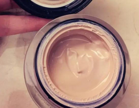 十大粉底霜品牌排行,美寶蓮粉底霜輕薄自然、蜜絲佛陀粉底霜持久不脫妝 十大粉底霜品牌排行,美寶蓮粉底霜輕薄自然、蜜絲佛陀粉底霜持久不脫妝