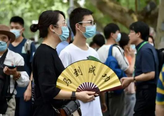 高考什么時候知道自己在哪個考場?高考要提前幾天封考場