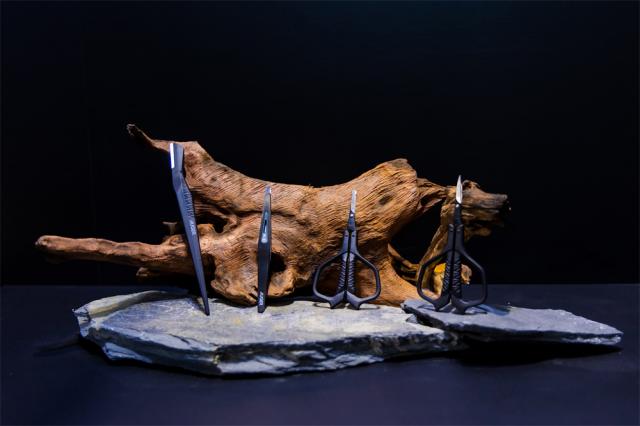 自在非凡,獨(dú)自‘凈’彩:AUGER理容工具品牌新品盛典炫酷啟程 自在非凡,獨(dú)自‘凈’彩:AUGER理容工具品牌新品盛典炫酷啟程