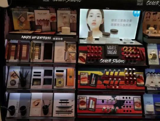 絲芙蘭和專柜的貨源一樣嗎?絲芙蘭的東西和專柜的品質(zhì)一樣嗎